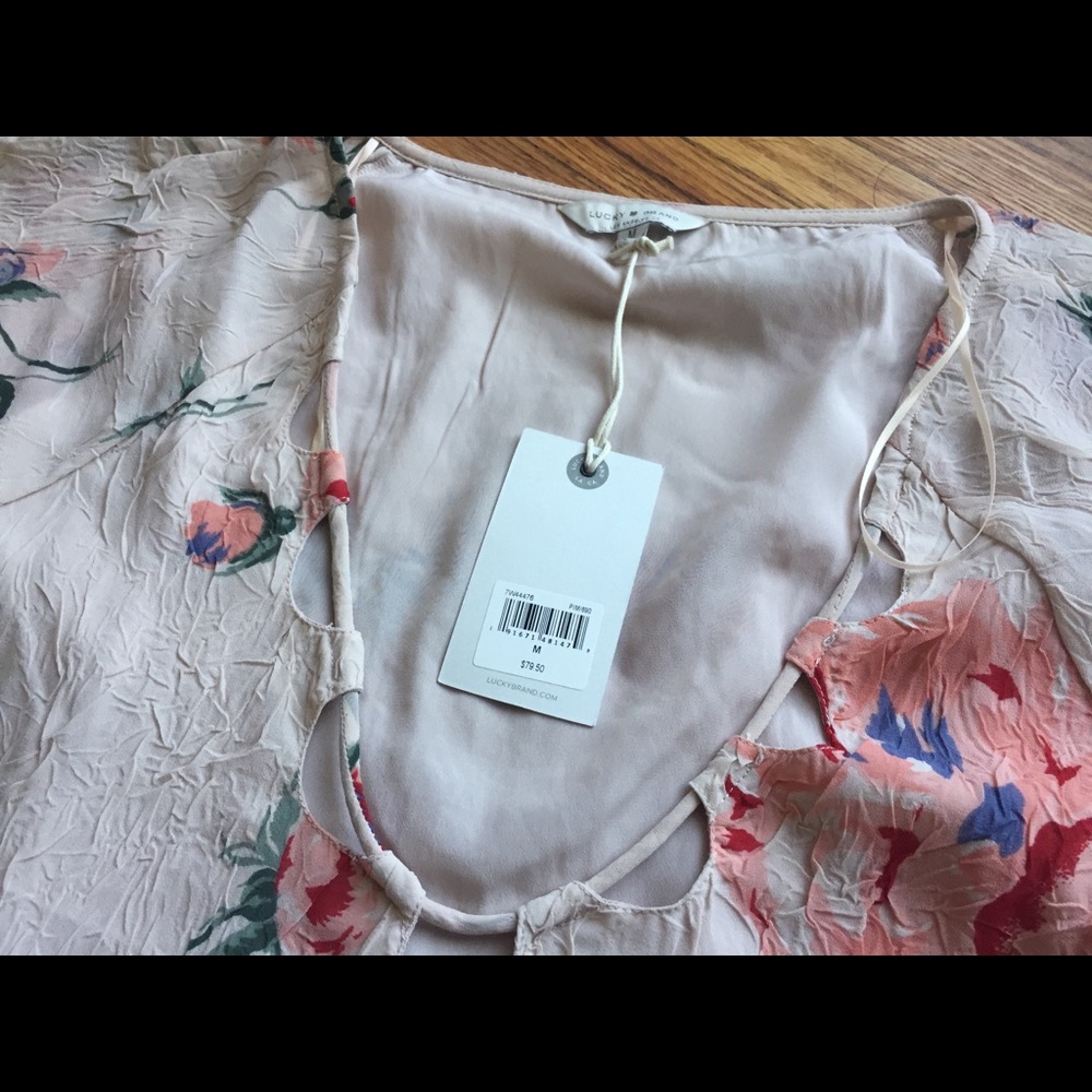 Lucky Brand Floral Flutter Top - Picture 5 of 6